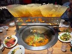 -山河屯铁锅炖鲜鹅·东北菜(开发区一店)
