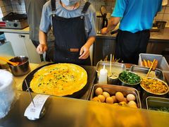 -卞姐蛋饼(陕西南路店)
