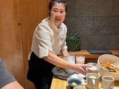 -花和海鲜自助(梅江店)