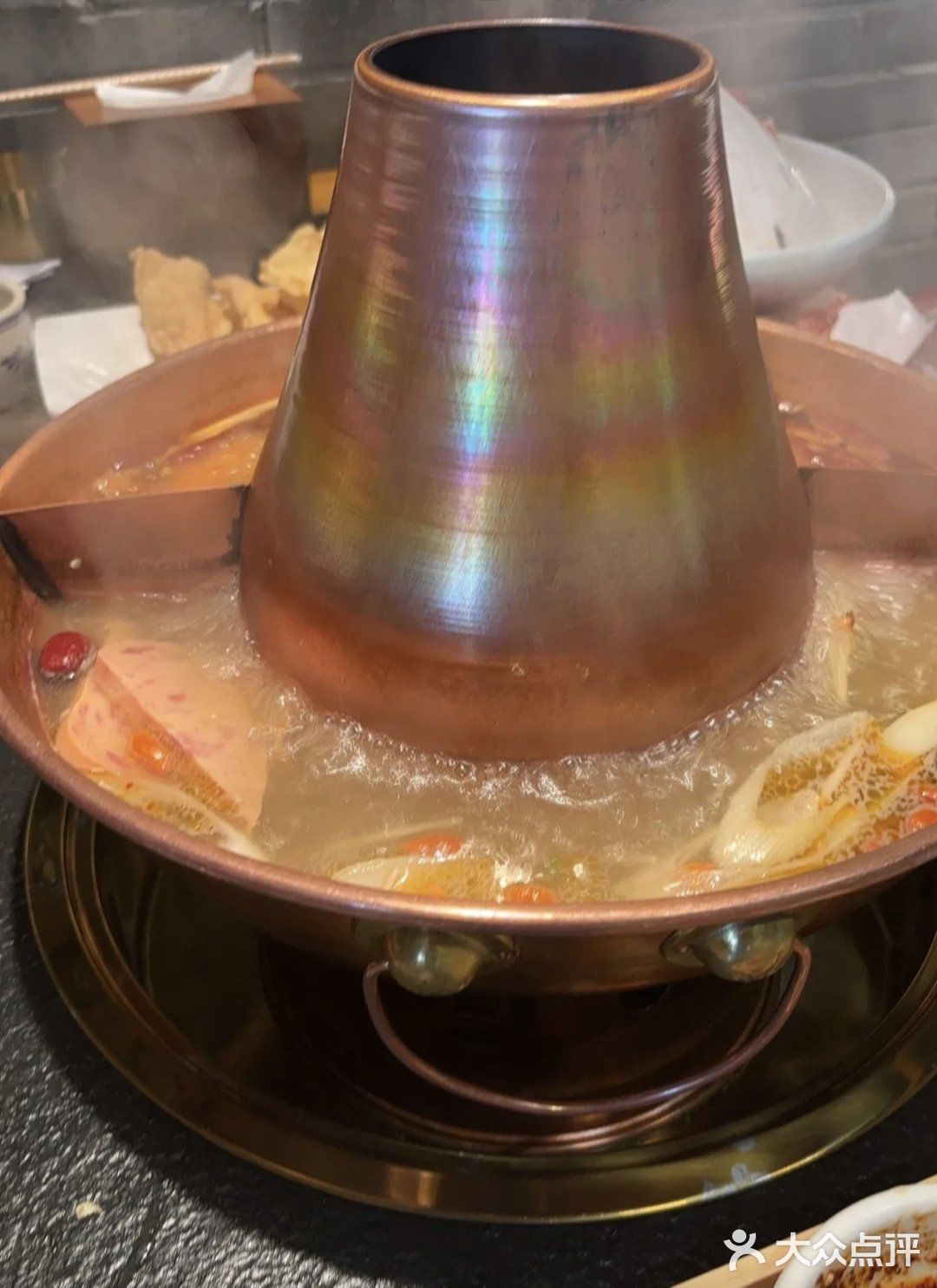 胡同深处烟火气🔥清水铜锅涮出老北京灵魂滋味