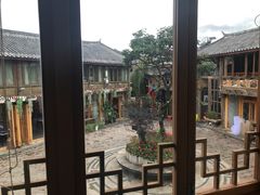 -猫的天空之城概念书店(丽江古城饮玉巷店)