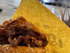 五花肉夹烧饼-老徐烧烤涮肚(交道口店)