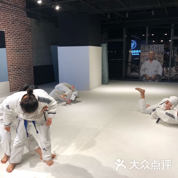 青岛格雷西巴西柔术