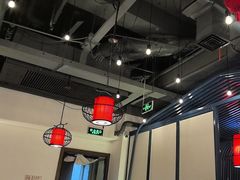 -尚尚仙·酸汤猪手·猪肚鸡火锅(华联万柳购物中心店)