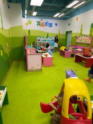 -莫莉幻想儿童乐园(青岛金茂湾店)