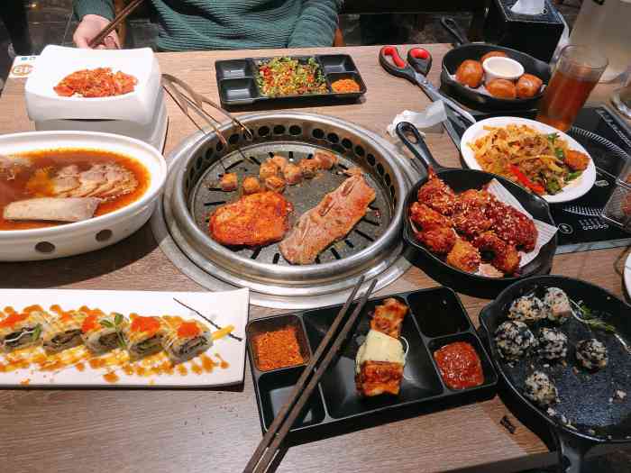 火炉火自助餐(悠唐购物中心店)-"买过n次的了,量足实惠,吃的很饱.