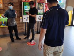 -麦当劳(政通路店)