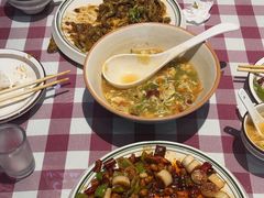 -小锅饭豆腐馆(嘉陵江街店)