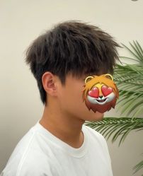 -海文先生国潮烫染男士理发馆