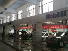 店内环境-哈贝卡汽车服务连锁(高新二路店)