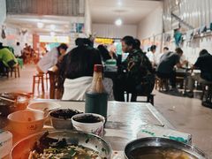 -正宗杨记普洱酸醋米线(总店)