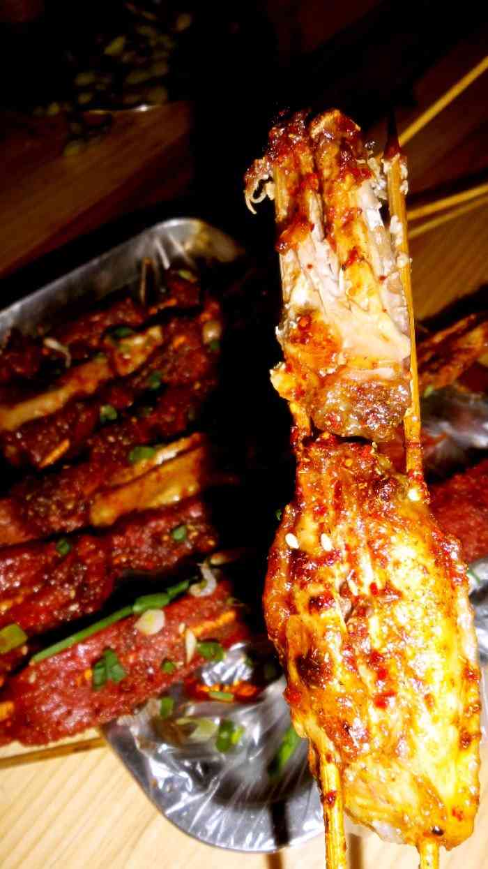 管氏翅吧(丰台万达店)-"烤翅果然名不虚传,确实好吃～芒果大福入口.