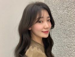 -变画·发型STUDIO