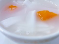 -正宗普宁豆干坊·洪记砂锅粥(红领巾路店)