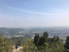 -鬼笑石后山停车场