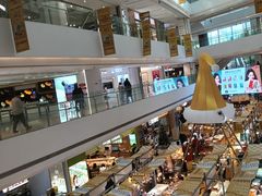 -LuOne凯德晶萃广场(徐家汇路店)