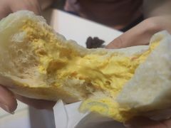 杨枝甘露冰面包-欢牛蛋糕屋(城西店)