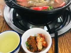 -钰洁腊排骨火锅