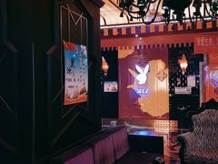 -UK派对KTV(日月广场店)