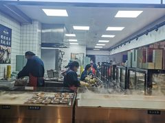 -蚝英雄·鲜蚝自助专门店(洋桥店)
