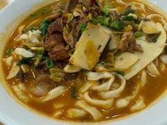 老坛酸菜牛肉面-阿彬生炒牛肉面(解放路店)