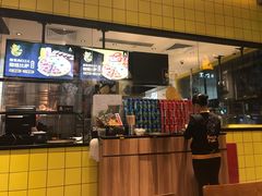-乐凯撒披萨(东方新世界店)