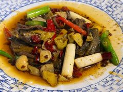 爆炒土鳝鱼-百年粉蒸牛肉