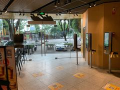-麦当劳(湖滨路店)