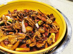 -休记光头香辣蟹干锅店(衣冠庙店)