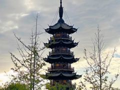 -龙华寺