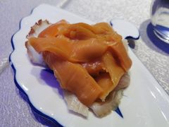 -亚洲国际大酒店·云顶阁旋转自助餐厅