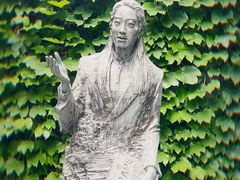 -侵华日军南京大屠杀遇难同胞纪念馆-停车场