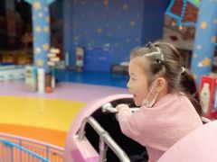 -蓝精灵乐园·世茂精灵之城主题乐园
