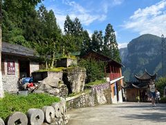 -鹿院坪生态旅游景区