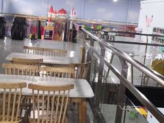 -嘿哟动霸CHUA·新潮玩运动娱乐中心·蹦床滑冰团建乐园
