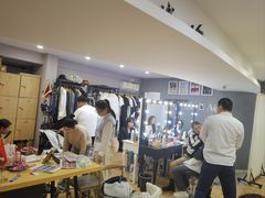 -花儿照相馆·最美证件照(红旗街万达店)