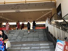 -王府井奥莱临潼小镇(临潼店)