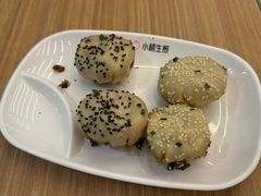 -小杨生煎(白玉兰广场店)