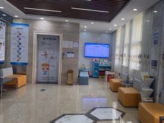 -茂菊口腔连锁(浦东南路店)
