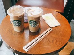 燕麦拿铁-星巴克(北京三里屯SOHO一店)