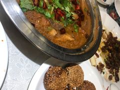 砂锅炖吊子-老浒记烤鸭-北京菜(琉璃厂店)