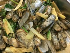 -胶东海鲜大排档(北太平庄店)