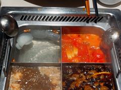 -海底捞火锅鲜切牛肉主题店(长寿路店)