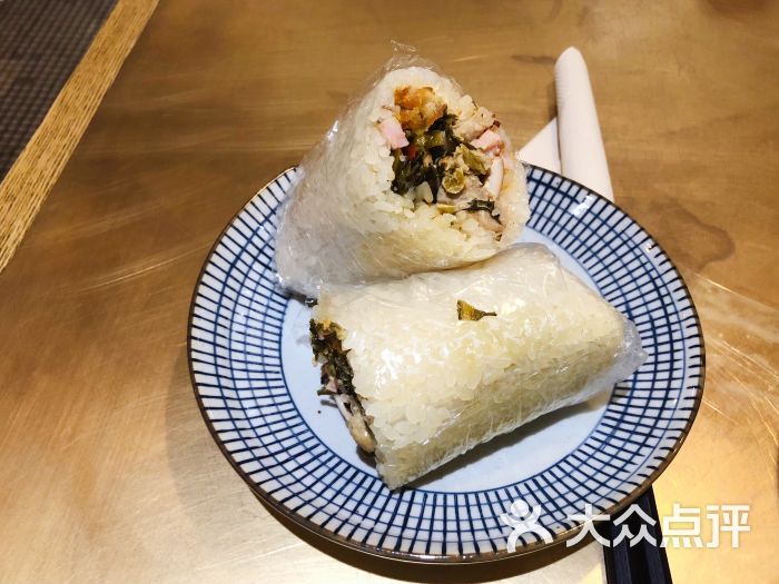 桃园眷村(华贸购物中心店)xo酱牛肉饭团图片 - 第1张