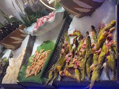 -享遇.锅姥姥牛排海鲜自助(小寨店)