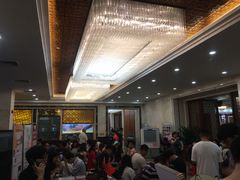 等位区-顺德人家食府(黄金广场店)