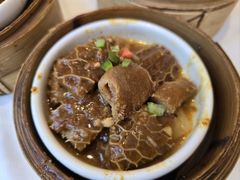 -万山楼海鲜酒家·二十三年老字号