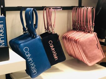 calvin klein(jersey shore premium outlets)