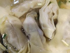 虾肉大馄饨-周素珍湖州大馄饨(直戒坛寺巷店)