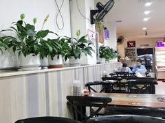 -老谢野馄饨(延安路店)